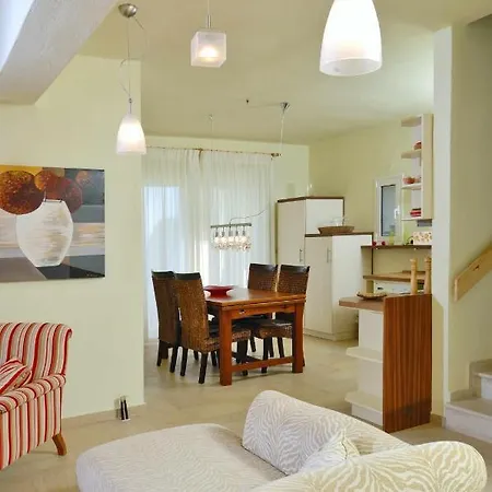 Ares With Private Pool And A Spectacular Seaview Istron
